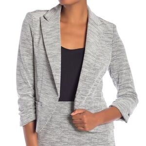 NWT Amanda & Chelsea 3/4 Ruched Sleeve Blazer